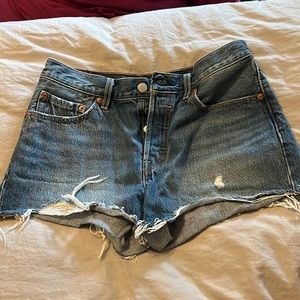 Levi’s shorts